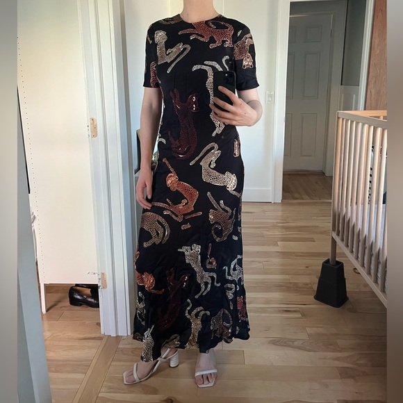 Silk Laundry short sleeve bias dress - Jaguar print - Picture 3 of 8